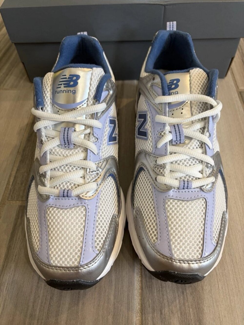 Women's New Balance 530 Shoes - Silver Metallic / Daybreak / Magic Blue U53052N - Picture 4 of 13